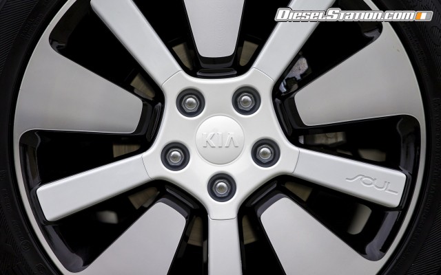 Kia Soul 2014 Widescreen Picture #16 Kia Soul 2014 Widescreen Picture #16