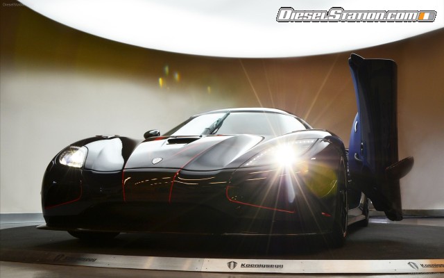 Koenigsegg Agera R BLT 2013 Widescreen Picture #1 Koenigsegg Agera R BLT 2013 Widescreen Picture #1