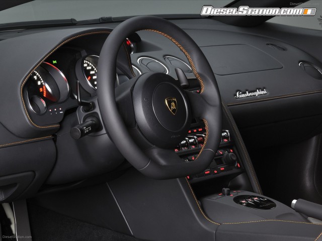 Lamborghini Gallardo LP560 4 Bicolore 2011 Picture #12 Lamborghini Gallardo LP560 4 Bicolore 2011 Picture #12