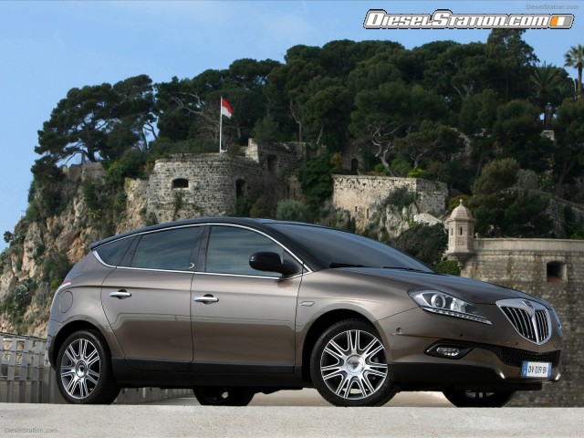 Lancia 2009 Delta 1 8 Di Turbo Jet Picture #4 Lancia 2009 Delta 1 8 Di Turbo Jet Picture #4