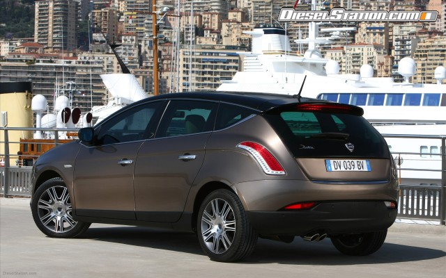 Lancia 2009 Delta 1 8 Di Turbo Jet Widescreen Picture #14 Lancia 2009 Delta 1 8 Di Turbo Jet Widescreen Picture #14