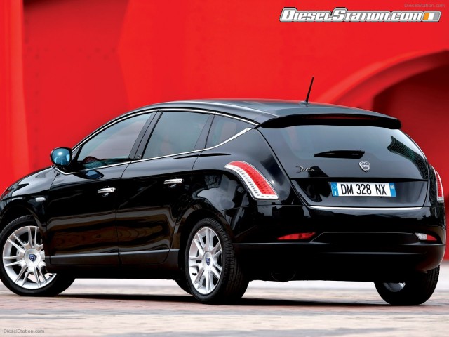 Lancia Delta 2008 Picture #8 Lancia Delta 2008 Picture #8