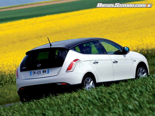 Lancia Delta 2008 Picture #38 Lancia Delta 2008 Picture #38