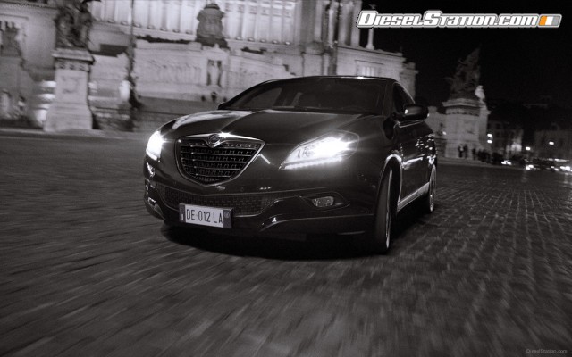 Lancia Delta S MomoDesign Widescreen Picture #4 Lancia Delta S MomoDesign Widescreen Picture #4