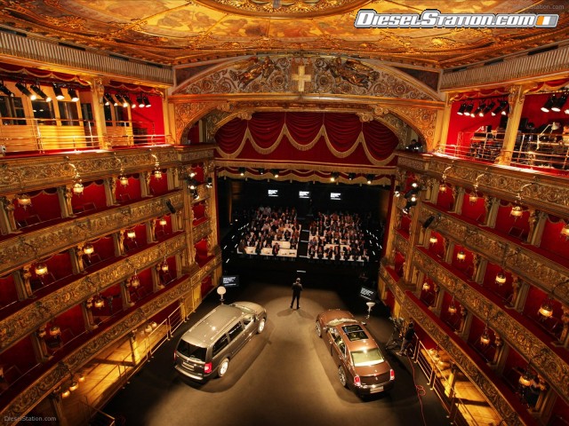 Lancia Thema 2012 Picture #82 Lancia Thema 2012 Picture #82