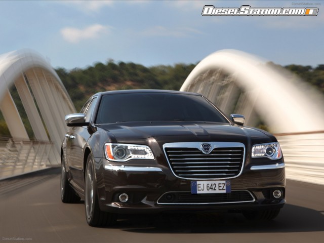 Lancia Thema 2012 Picture #80 Lancia Thema 2012 Picture #80