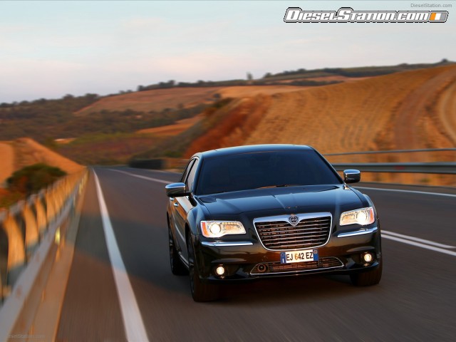 Lancia Thema 2012 Picture #64 Lancia Thema 2012 Picture #64
