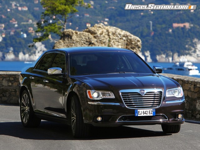 Lancia Thema 2012 Picture #23 Lancia Thema 2012 Picture #23