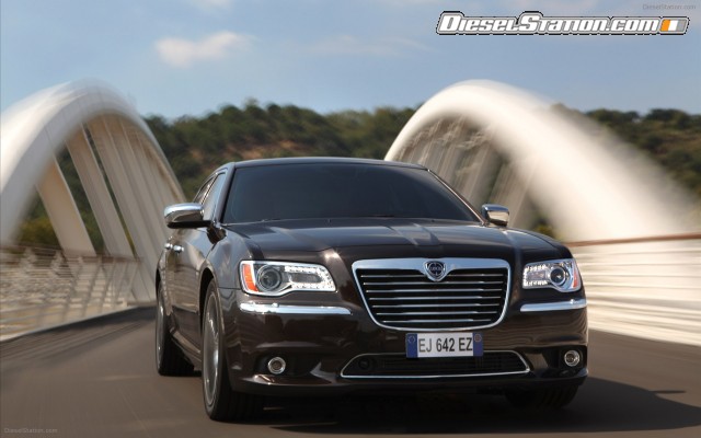 Lancia Thema 2012 Widescreen Picture #32 Lancia Thema 2012 Widescreen Picture #32