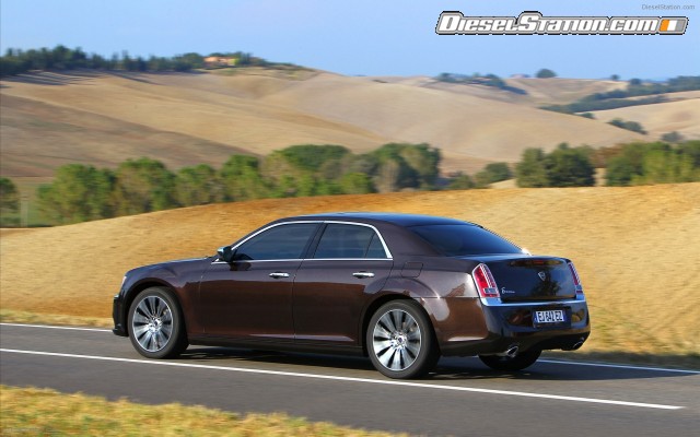 Lancia Thema 2012 Widescreen Picture #55 Lancia Thema 2012 Widescreen Picture #55