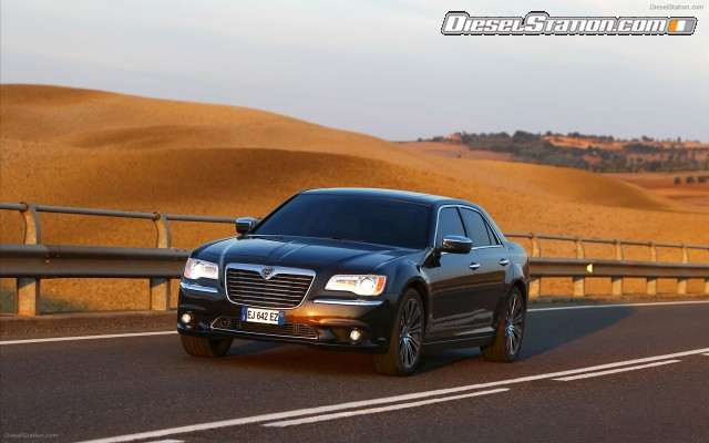 Lancia Thema 2012 Widescreen Picture #9 Lancia Thema 2012 Widescreen Picture #9