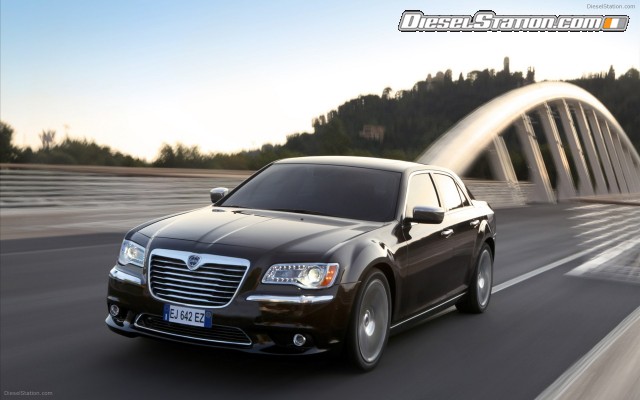 Lancia Thema 2012 Widescreen Picture #15 Lancia Thema 2012 Widescreen Picture #15