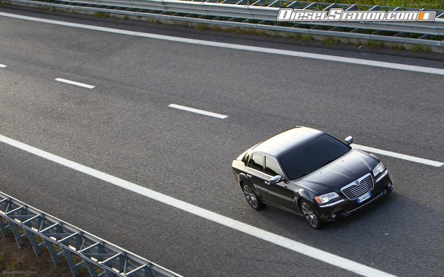 Lancia Thema 2012 Widescreen Picture #22 Lancia Thema 2012 Widescreen Picture #22