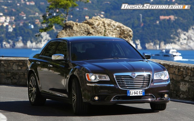 Lancia Thema 2012 Widescreen Picture #19 Lancia Thema 2012 Widescreen Picture #19