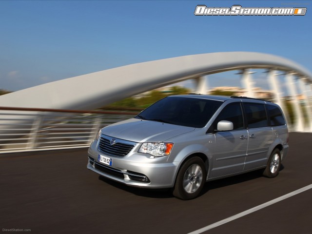 Lancia Voyager 2012 Picture #1 Lancia Voyager 2012 Picture #1