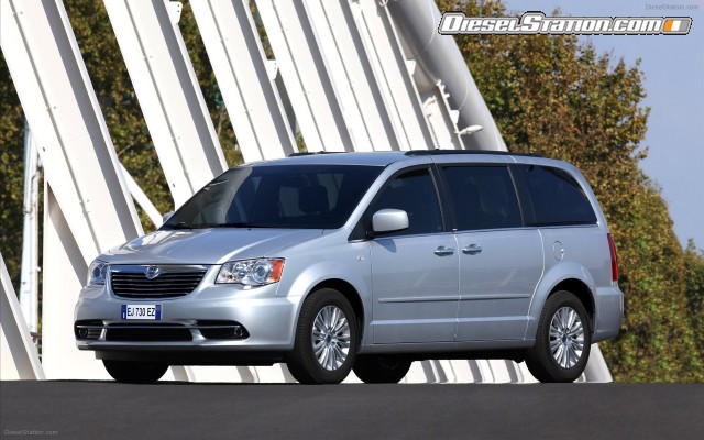 Lancia Voyager 2012 Widescreen Picture #35 Lancia Voyager 2012 Widescreen Picture #35