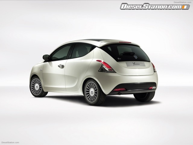 Lancia Ypsilon 2012 Picture #5 Lancia Ypsilon 2012 Picture #5