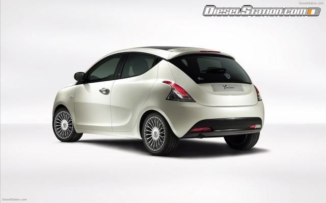Lancia Ypsilon 2012 Widescreen Picture #2 Lancia Ypsilon 2012 Widescreen Picture #2