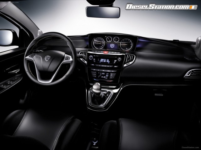 Lancia Ypsilon Ecochic Methane 2013 Picture #7 Lancia Ypsilon Ecochic Methane 2013 Picture #7