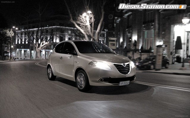 Lancia Ypsilon Ecochic Methane 2013 Widescreen Picture #11 Lancia Ypsilon Ecochic Methane 2013 Widescreen Picture #11