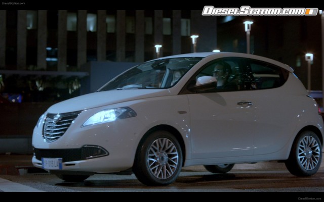 Lancia Ypsilon Ecochic Methane 2013 Widescreen Picture #2 Lancia Ypsilon Ecochic Methane 2013 Widescreen Picture #2