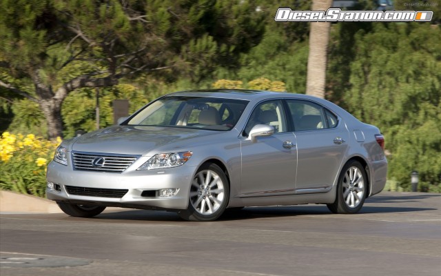 Lexus 2010 LS 460 Widescreen Picture #3 Lexus 2010 LS 460 Widescreen Picture #3