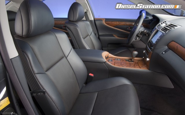 Lexus 2010 LS 460 Widescreen Picture #7 Lexus 2010 LS 460 Widescreen Picture #7