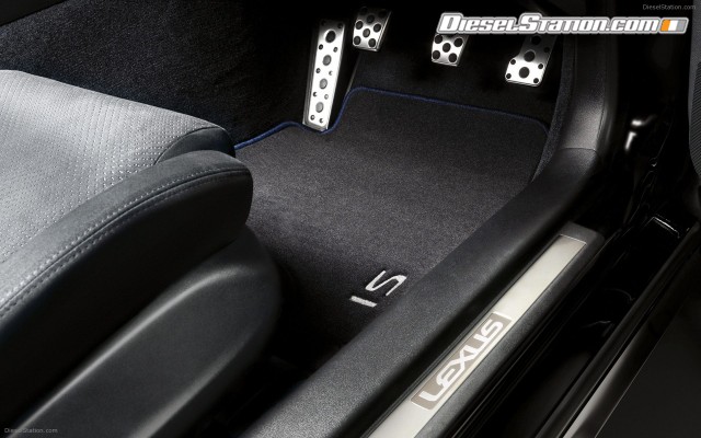 Lexus IS 250 SR Widescreen Picture #3 Lexus IS 250 SR Widescreen Picture #3