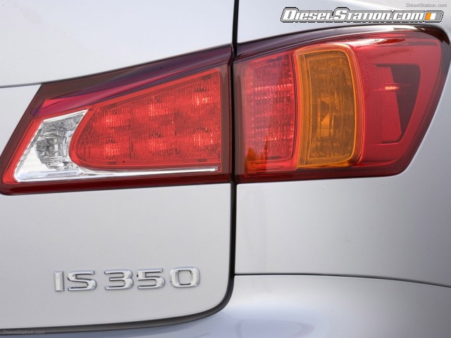 Lexus IS 350 Picture #2 Lexus IS 350 Picture #2