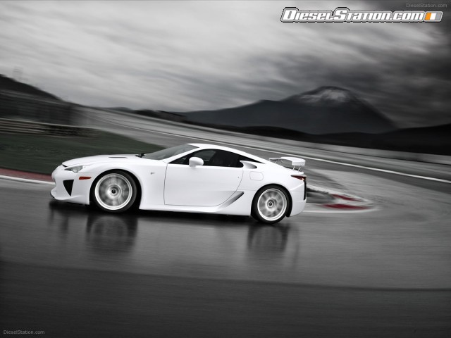 Lexus LFA 2012 Picture #11 Lexus LFA 2012 Picture #11