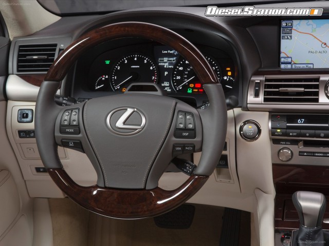 Lexus LS 460 2013 Picture #28 Lexus LS 460 2013 Picture #28