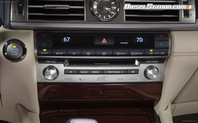 Lexus LS 460 2013 Widescreen Picture #5 Lexus LS 460 2013 Widescreen Picture #5