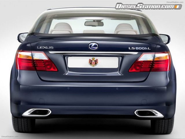 Lexus LS 600h L Landaulet 2011 Picture #12 Lexus LS 600h L Landaulet 2011 Picture #12