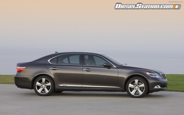 Lexus LS 600h L Widescreen Picture #19 Lexus LS 600h L Widescreen Picture #19