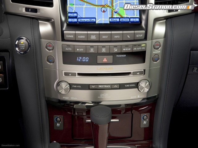 Lexus LX 570 2013 Picture #20 Lexus LX 570 2013 Picture #20