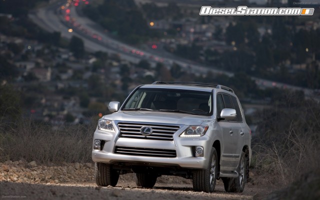 Lexus LX 570 2013 Widescreen Picture #6 Lexus LX 570 2013 Widescreen Picture #6