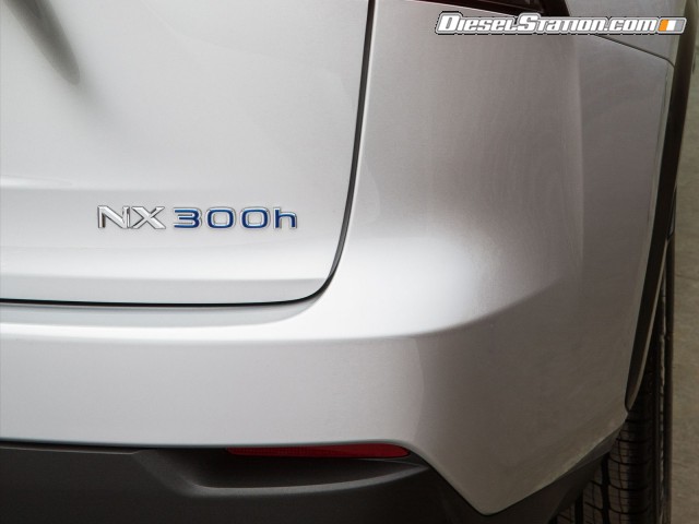 Lexus NX 300h 2015 Picture #16 Lexus NX 300h 2015 Picture #16