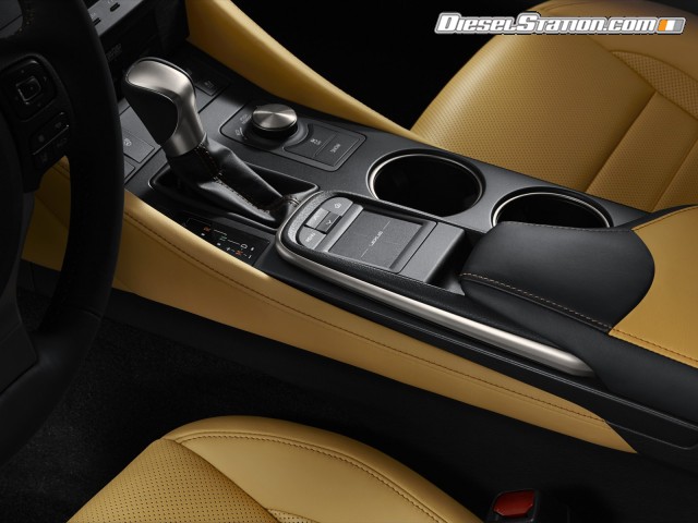 Lexus RC 2015 Picture #34 Lexus RC 2015 Picture #34