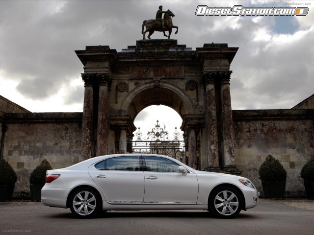 Lexus Upgraded 2010 LS 600h Picture #9 Lexus Upgraded 2010 LS 600h Picture #9