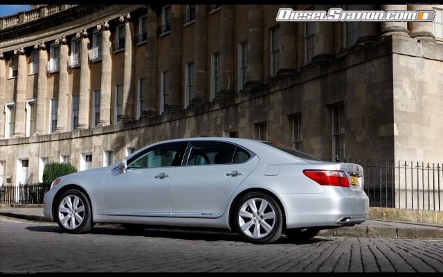 Lexus Upgraded 2010 LS 600h Widescreen Picture #25 Lexus Upgraded 2010 LS 600h Widescreen Picture #25