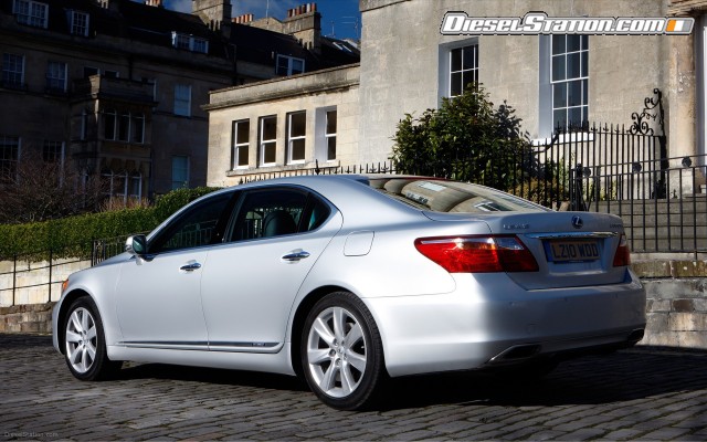 Lexus Upgraded 2010 LS 600h Widescreen Picture #20 Lexus Upgraded 2010 LS 600h Widescreen Picture #20