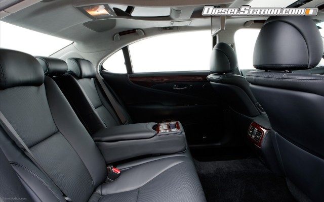 Lexus Upgraded 2010 LS 600h Widescreen Picture #17 Lexus Upgraded 2010 LS 600h Widescreen Picture #17