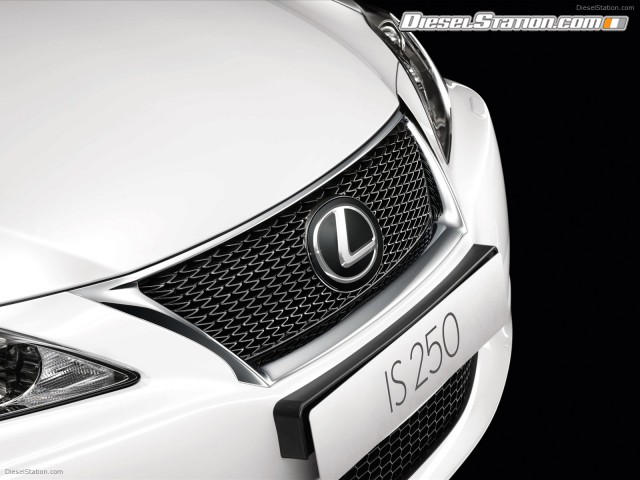 Lexus revises the IS range Picture #4 Lexus revises the IS range Picture #4