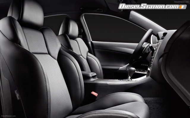 Lexus revises the IS range Widescreen Picture #2 Lexus revises the IS range Widescreen Picture #2