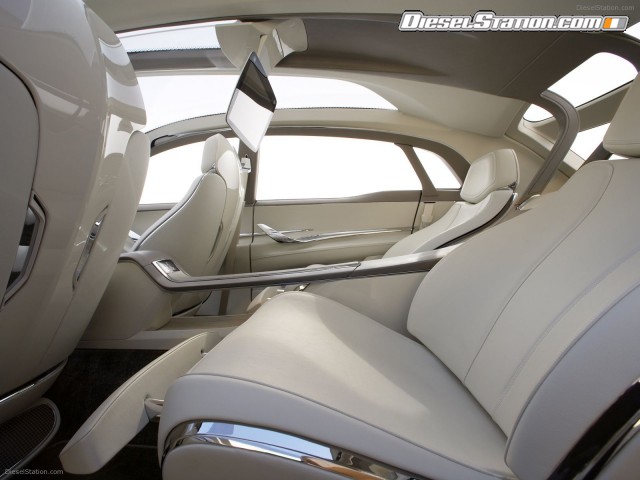 Lincoln MKT Concept Picture #3 Lincoln MKT Concept Picture #3