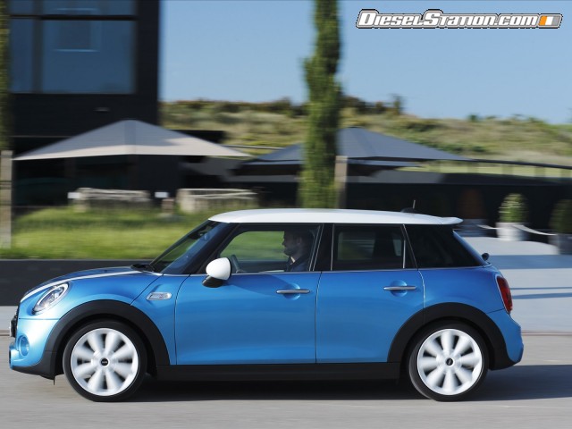 MINI Cooper 5 door 2015 Picture #238 MINI Cooper 5 door 2015 Picture #238