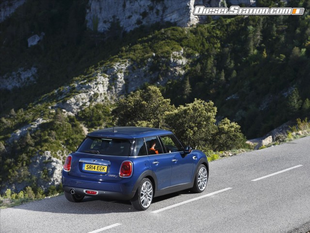 MINI Cooper 5 door 2015 Picture #64 MINI Cooper 5 door 2015 Picture #64