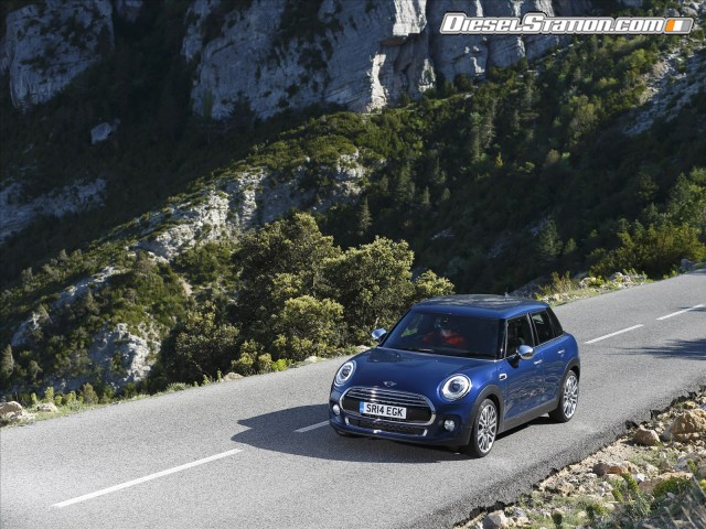 MINI Cooper 5 door 2015 Picture #211 MINI Cooper 5 door 2015 Picture #211