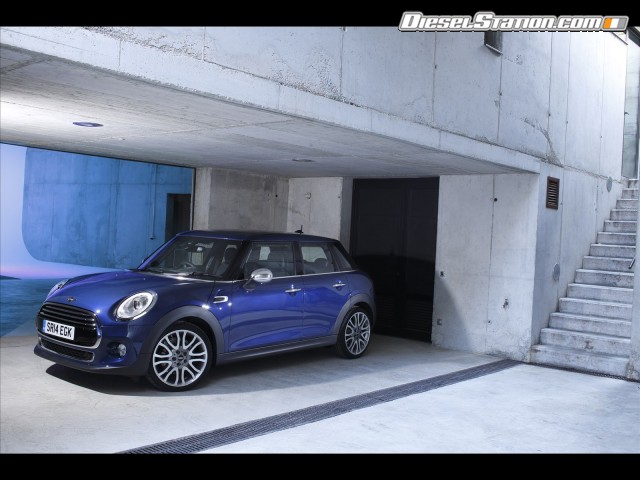 MINI Cooper 5 door 2015 Picture #201 MINI Cooper 5 door 2015 Picture #201