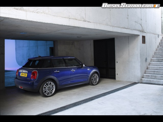 MINI Cooper 5 door 2015 Picture #169 MINI Cooper 5 door 2015 Picture #169